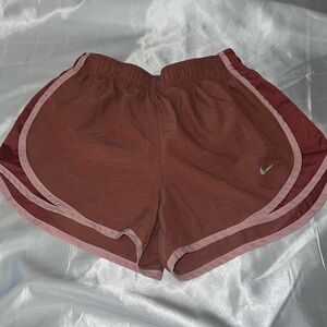 NIKE Dri-Fit small running shorts *pink*